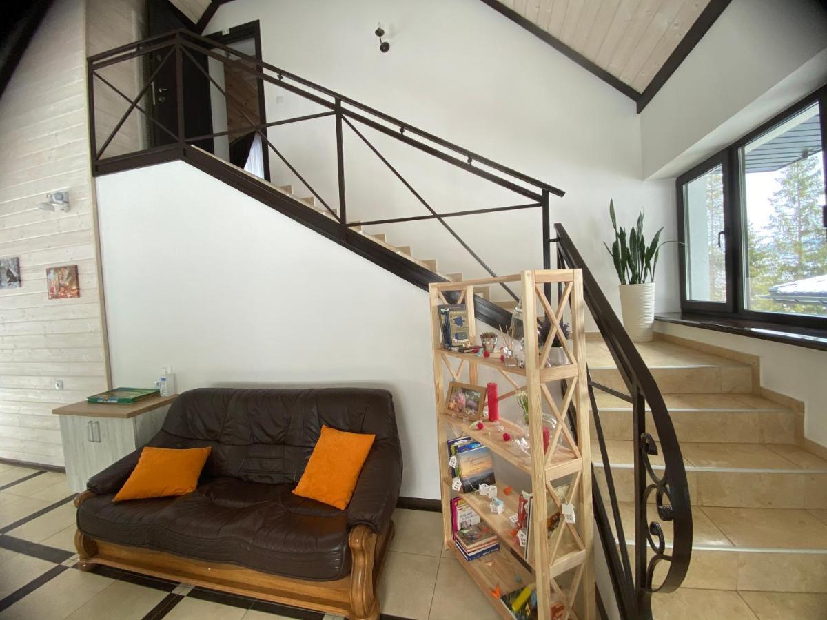 Феєрія Лісу Aparthotel Skhidnytsia Exteriör bild