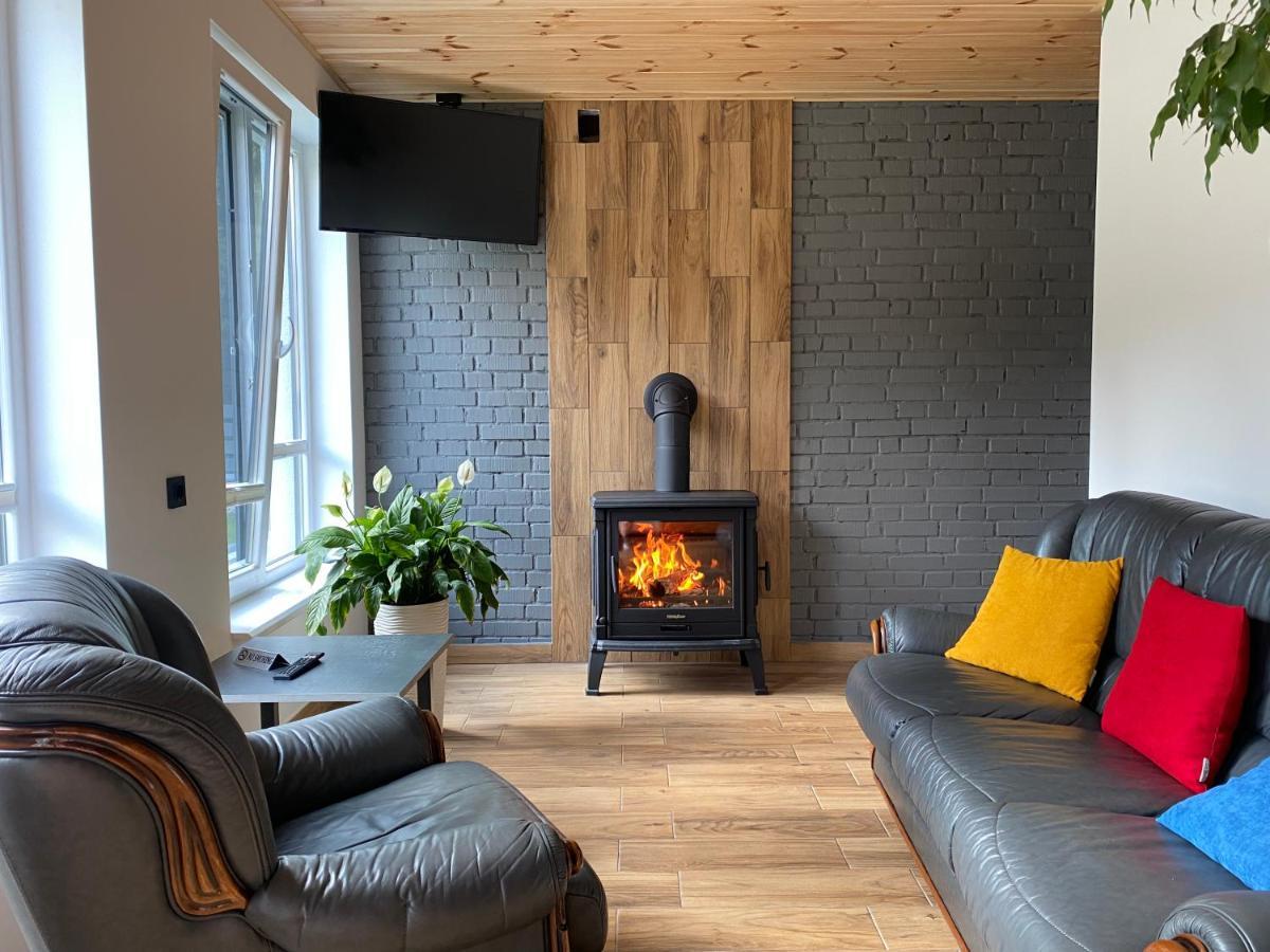 Феєрія Лісу Aparthotel Skhidnytsia Exteriör bild