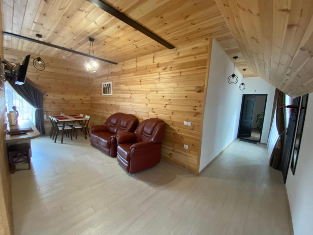 Феєрія Лісу Aparthotel Skhidnytsia Exteriör bild
