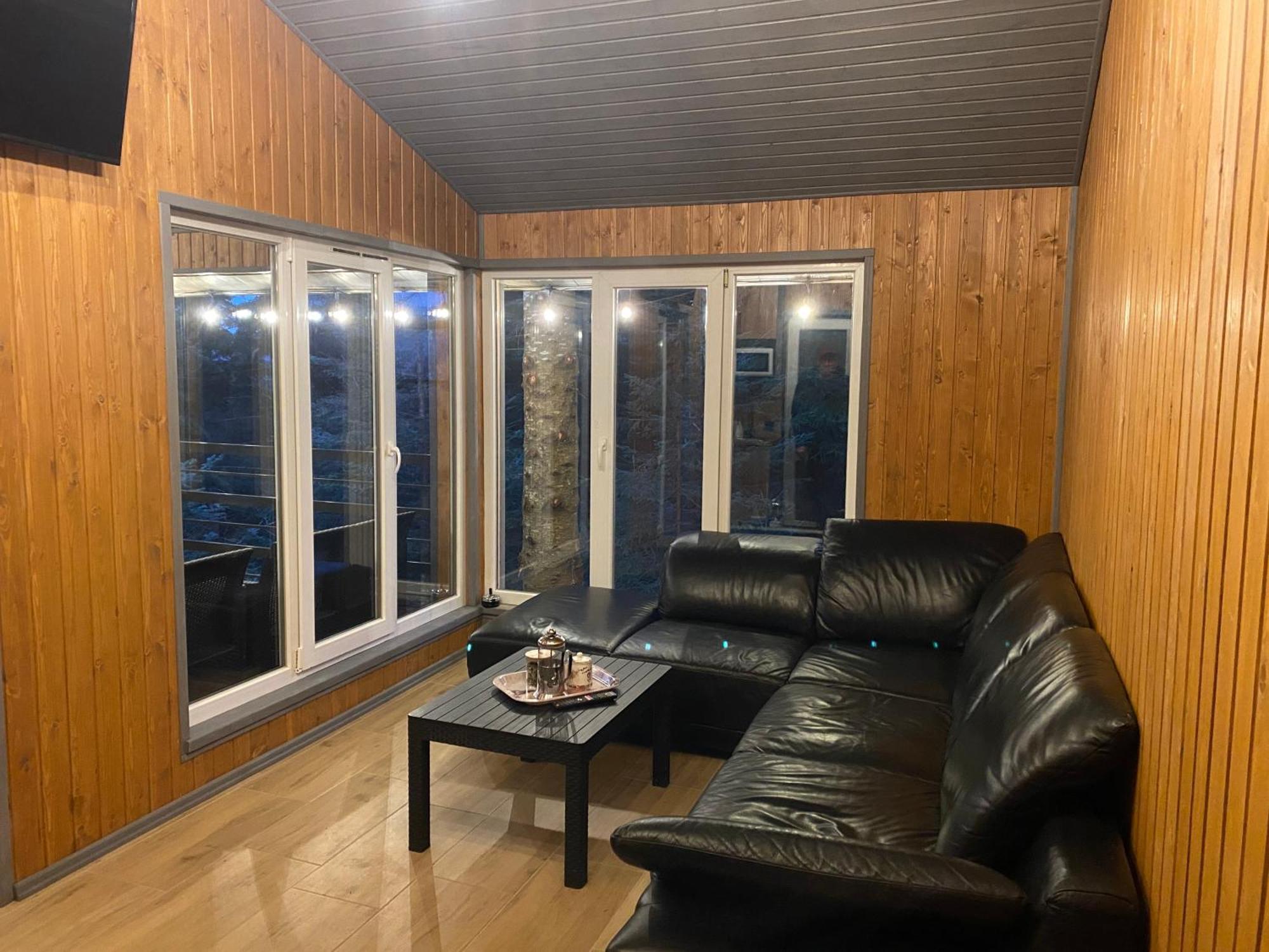 Феєрія Лісу Aparthotel Skhidnytsia Exteriör bild