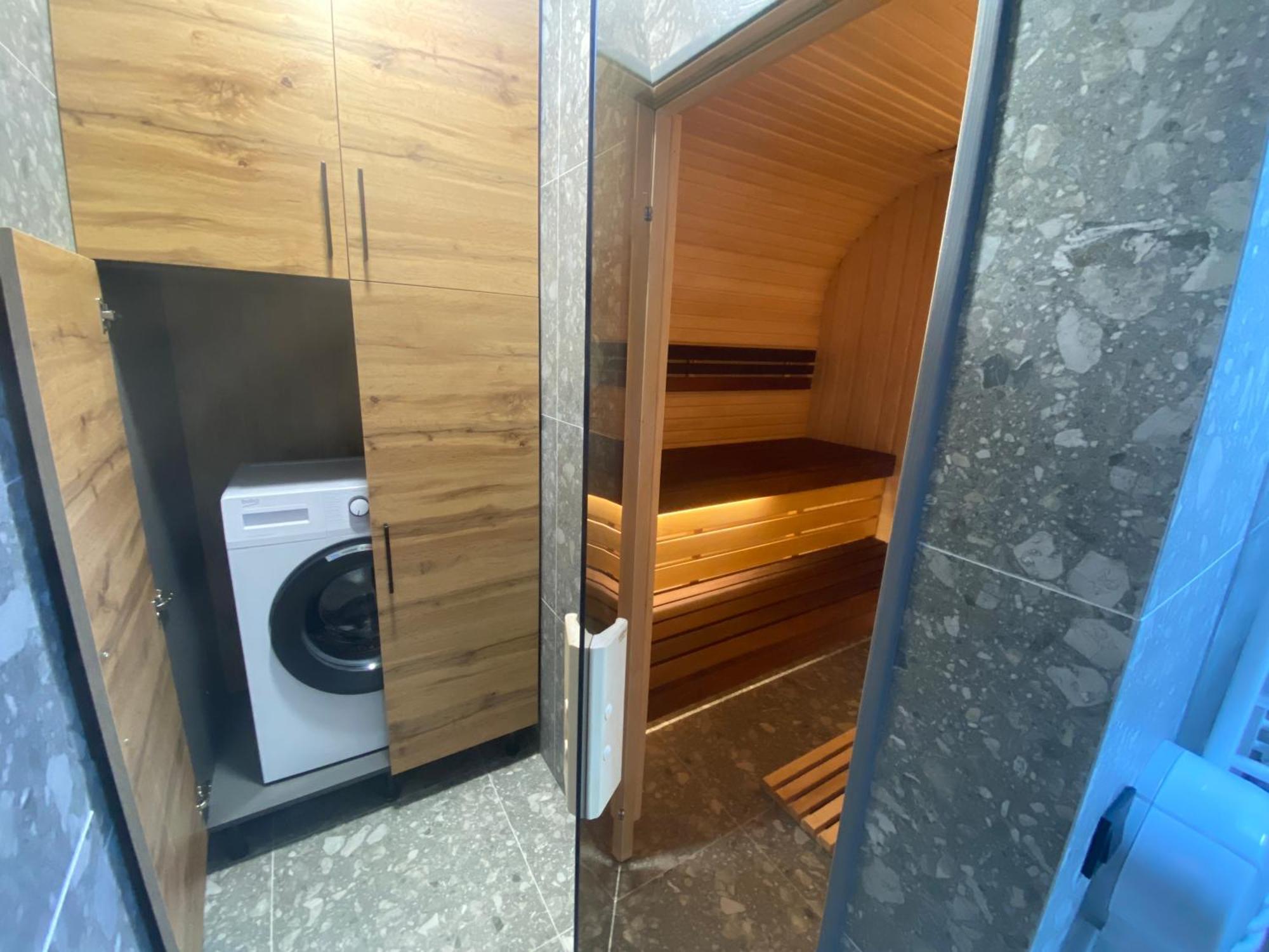 Феєрія Лісу Aparthotel Skhidnytsia Exteriör bild