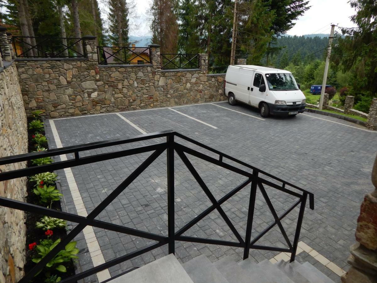 Феєрія Лісу Aparthotel Skhidnytsia Exteriör bild